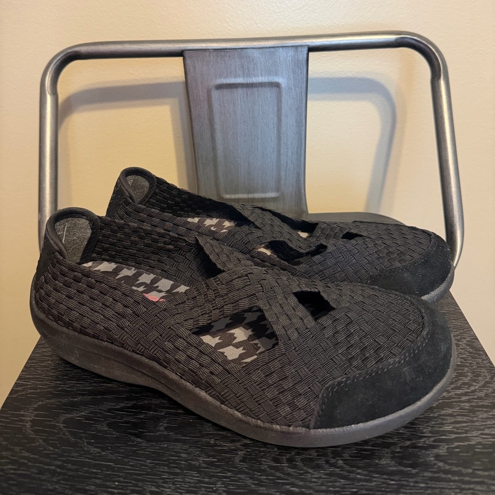 Skechers Woven Mary Jane Flats Black Stretch Comfort Shoes Women’s 7.5